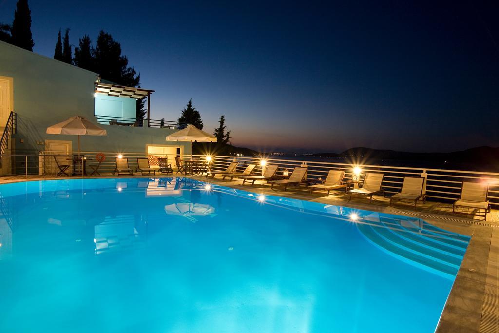 Adriatica Hotel Nikiana Exterior foto